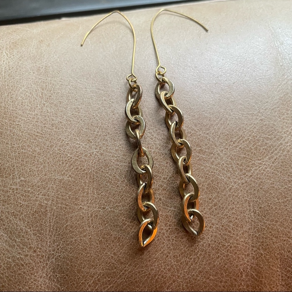 Chain earrings